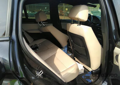 2016 BMW X4 xDrive28I z USA, uszkodzony, nr VIN 5UXXW3C57G0R18844